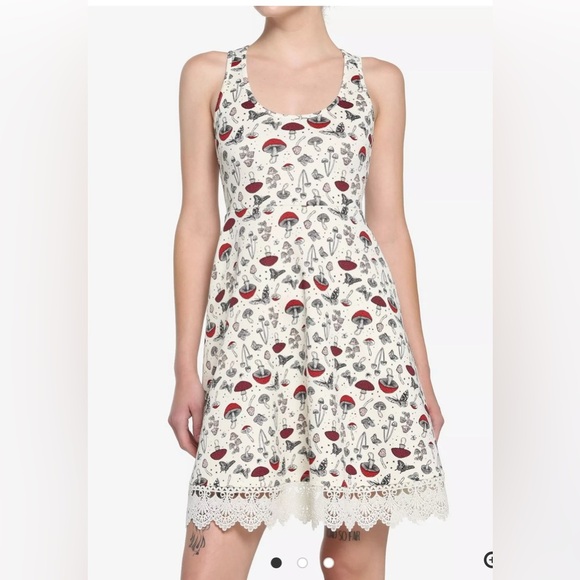 Hot Topic  mushroom dress NWOT S - Picture 1 of 8